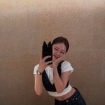 안유진, 청량한 미소 뒤 드러난 탄탄 복근…<b>소녀미</b> 넘어선 성숙+건강美