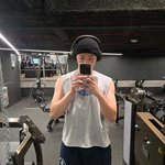 방탄소년단 <b>RM</b>, 전역하고 물오른 건강美‥헬스장서 탄탄 근육 인증