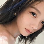 김유정 여백 없는 미모에 깜짝…<b>청량</b> 분위기 뽐내