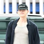 [댓글부탁해] [현장포토] "오늘은, 파격섹시"…원호, 아찔한...