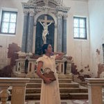 이민정, 예수상 앞에서 명품백 홍보? “<b>무례</b>하다” 비판 폭주