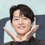 [현장포토] "해가 떴다"...송중기, <b>화창</b>한 미소