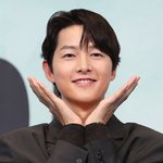 '마이 유스' 송중기 "<b>멜로</b>, 항상 욕심 나는 장르…더 나이 들면...