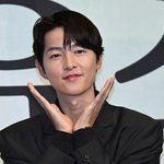 유스’ 송중기 “‘늑대소년’→‘<b>빈센조</b>’ 이후 오랜만에 로맨스..땅에...