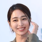 이민정 "<b>성당</b> 아닌 호텔 레스토랑…불편함 드려 죄송" 베니스...