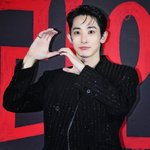 소속사, 中 팬미팅 <b>혹사</b> 논란 재차 해명 “배우 의사 반영”[공식입장...