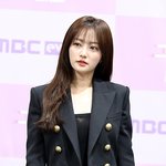 [<b>POP</b>이슈]“90분 따귀 때려” 송하윤 학폭 폭로자, 100억...