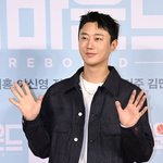 [댓글부탁해] '<b>SNL</b> 코리아' 한은성, 깜짝 결혼 발표…내일(7일)...