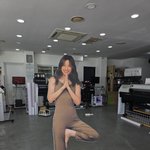 연예인 요가원이라 매진? … 이효리의 ‘수련 <b>철학</b>’이 통했다