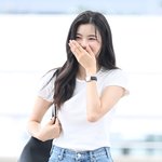 이선빈, 너무 수줍게 [포토엔<b>HD</b>]