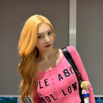 [댓글부탁해] 크러쉬 레드벨벳 조이, 핑크 '바비인형' 실존?....