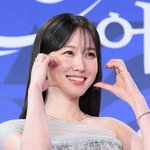 '골든' 반응 갈렸다 "완벽 <b>vs</b> 화장 왜 이래" [엑's 이슈]