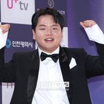 연하 임신→아빠 됐다 "10월에 바로 결혼, 행복·<b>축복</b>"[종합]