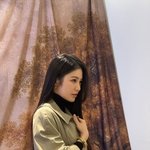 신예은, 가을 분위기 완성…<b>트렌치</b>코트 완벽 소화