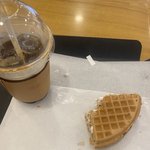 먹이 먹다가<b>말아</b>