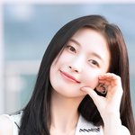 [현장포토] "설렘지수 100%"...아린, 상큼한 볼하트