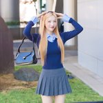 머리부터 발끝까지 블루 풀 착장’ (<b>동물</b>농장 출근길) [HD포토]