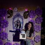 축하해주신 모든 분 들 감사합니다”…김소은, 라벤더 빛 환희→따스한 <b>미소</b>