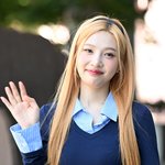 크러쉬 레드벨벳 조이 ‘언제 어디서 만나도 <b>반가움</b>’[포토엔HD]