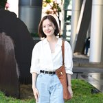 문채원 '청바지에 셔츠 기본템에도 돋보이는 미모'