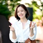 [MD포토] 문채원, '출근길엔 <b>에코</b>백'