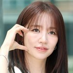 윤은혜 "'염산 물총'에 눈 맞아 실명할 뻔"…안티팬 트라우마...