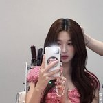 '애셋맘' 율희, 아이돌 시절 미모 <b>회귀</b>…다이어트 성공 근황