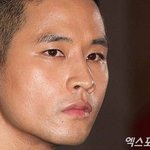 윤일상 "'<b>병역</b>기피' 유승준, 말도 안되는 선택…사과 시작도 안...