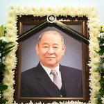 [댓글부탁해] '김수현 아버지' 故 김인태 7주기...아내 백수련...