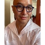 홍석천, 사칭 피해 주의 <b>당부</b> "확인 후 법적 대응"