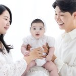 [단독]이 시대의 '슈퍼맨' 박수홍 "넘어지는 법 알려줘야..'첫돌'...