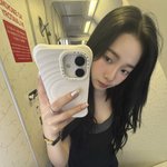 카리나, 옆자리 앉아도 몰랐을 듯‥비행기서 청초+수수美 발산