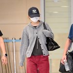 레드벨벳 슬기 ‘강렬한 레드 팬츠 패션’[포토엔HD]