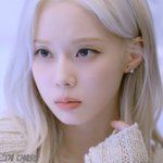 <b>아이</b>홀 꺼진 눈이 추구민데 이건 어케함