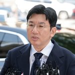 [속보]‘포토라인’ 방시혁 “심려 송구…조사 성실히 임할 것”