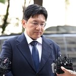 방시혁, 포토라인서 고개 숙였다… '부정거래 의혹' 부인→경찰 조사...