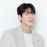 [팝업]김우빈, 미담 끝없다..사인회 온 팬들 <b>식사비</b> 선결제