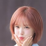 웬디, ‘딸기 찹쌀떡’ (웬디의 영스트리트 출근길) [<b>HD</b>포토]