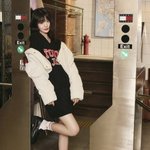 [한강로 컷] 장원영, 자유로운 패션 감각으로 가을을 물들여