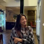 이시영, 두 팔로 가려도 티 나는 D라인..<b>편안</b>한 임산부 패션 공개