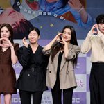 [SC현장]"코인은 소재일 뿐"…'달까지 가자', 흙수저들의...