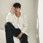 뚫었다…방효린에 빠질 시간→세븐틴 우지·<b>호시</b>, 나란히 입대→MBC...