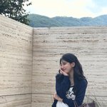 수지는 수지다'...가디건 착장으로 청순X러블리 <b>무드</b> '여신美'...