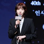 [댓글부탁해] <b>김이나</b>, 임재범 40주년 기자간담회 진행[포토]