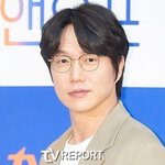 [드루와] 14년간 <b>불법</b> 운영… 성시경, 적발→수사 착수까지 '단...