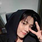 [댓글부탁해] 아이폰 프로 쓰는 애들 어케 산거임