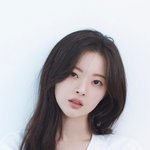 '<b>노이즈</b>' 한수아 "손가락을 벌리고 눈을 가린 채 손 틈으로 보면...