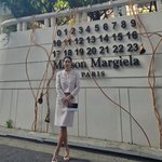 안현모, 원조 <b>뇌섹녀</b>는 달라…커리어우먼룩의 끝판왕 [해시태그]