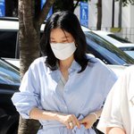 라디오 <b>출연</b>하는 이영애