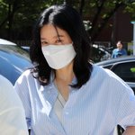 라디오 <b>출연</b>하는 이영애